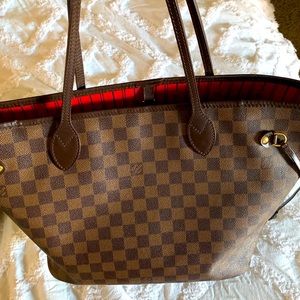 Louis Vuitton Neverfull MM